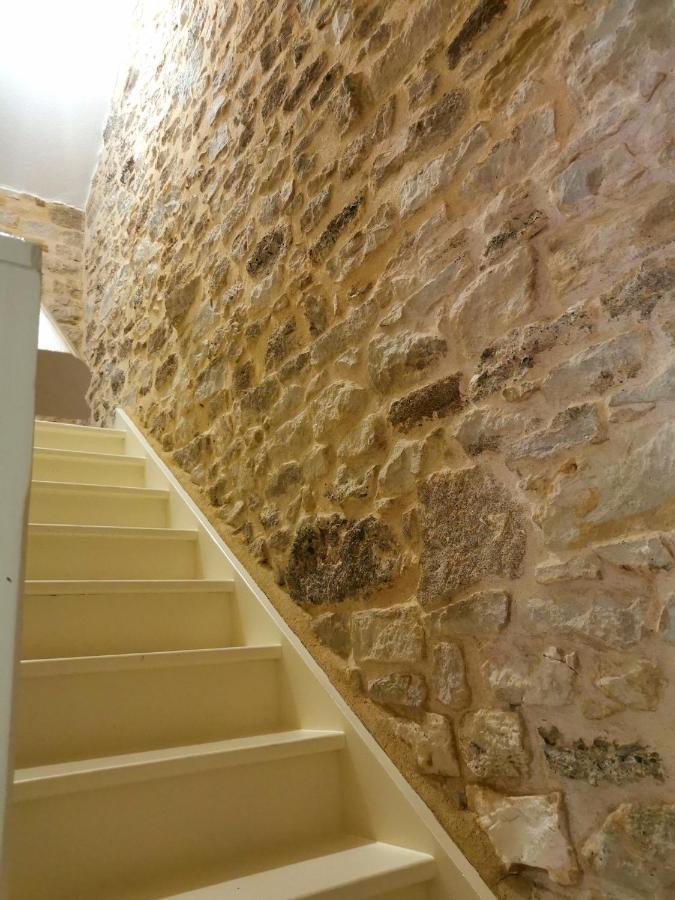 3 Self-Contained Gites With Pool And Games Room Saint-Georges-de-Noisné Buitenkant foto