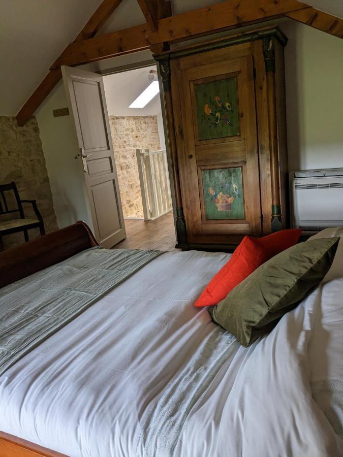 3 Self-Contained Gites With Pool And Games Room Saint-Georges-de-Noisné Buitenkant foto
