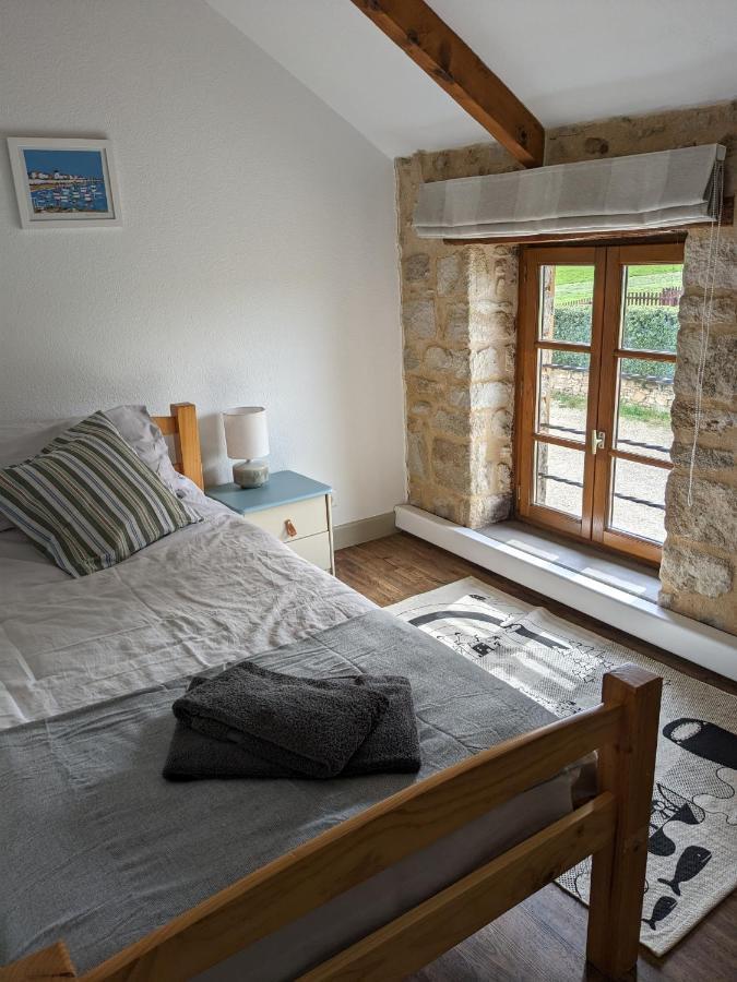 3 Self-Contained Gites With Pool And Games Room Saint-Georges-de-Noisné Buitenkant foto