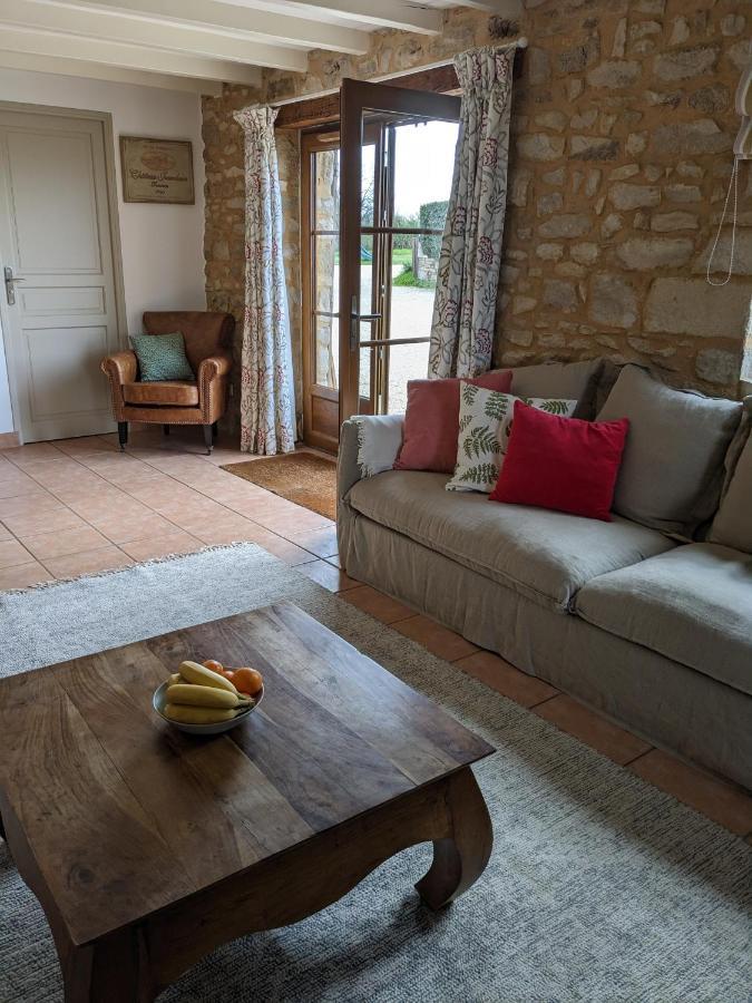 3 Self-Contained Gites With Pool And Games Room Saint-Georges-de-Noisné Buitenkant foto
