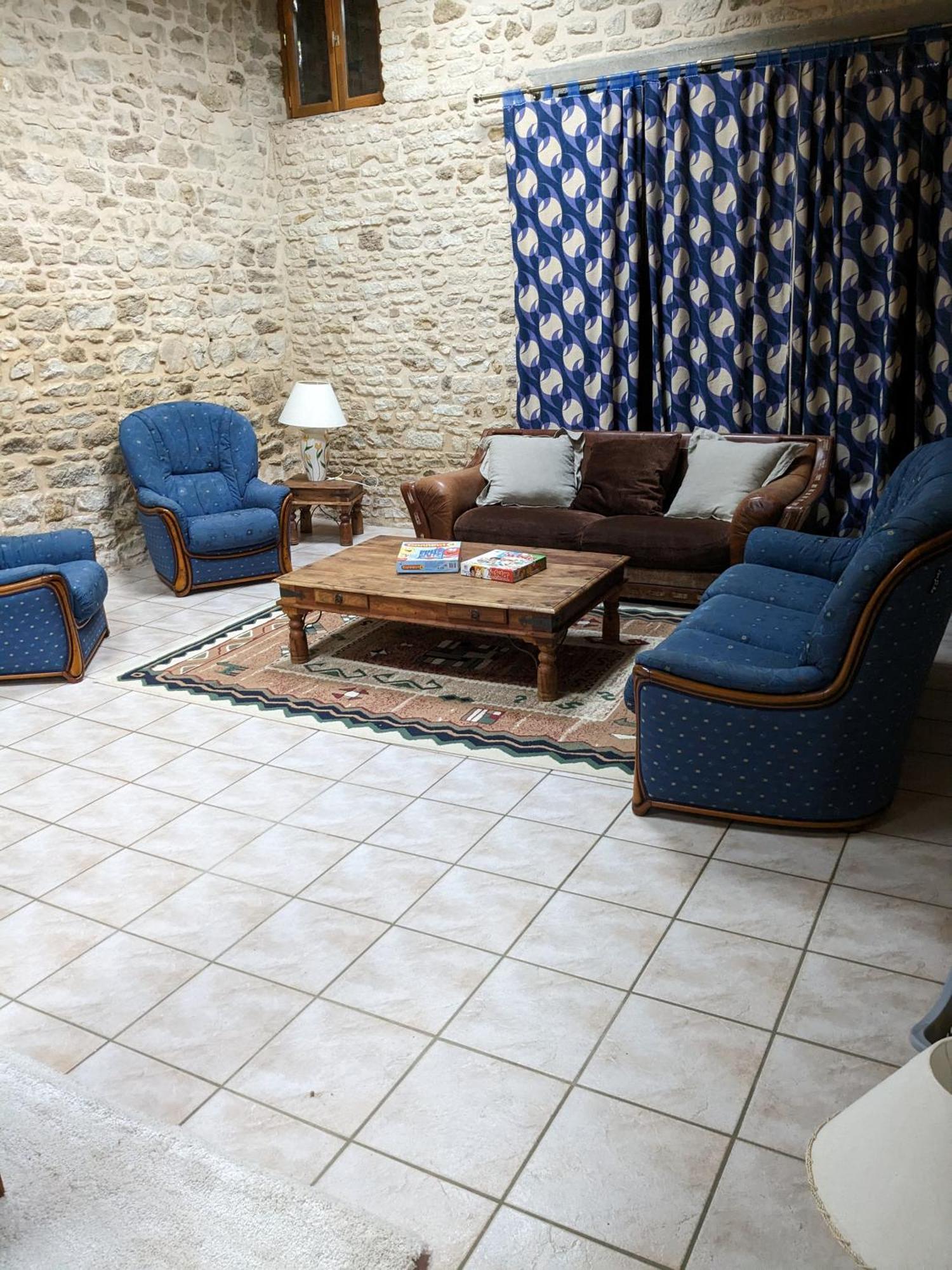 3 Self-Contained Gites With Pool And Games Room Saint-Georges-de-Noisné Buitenkant foto